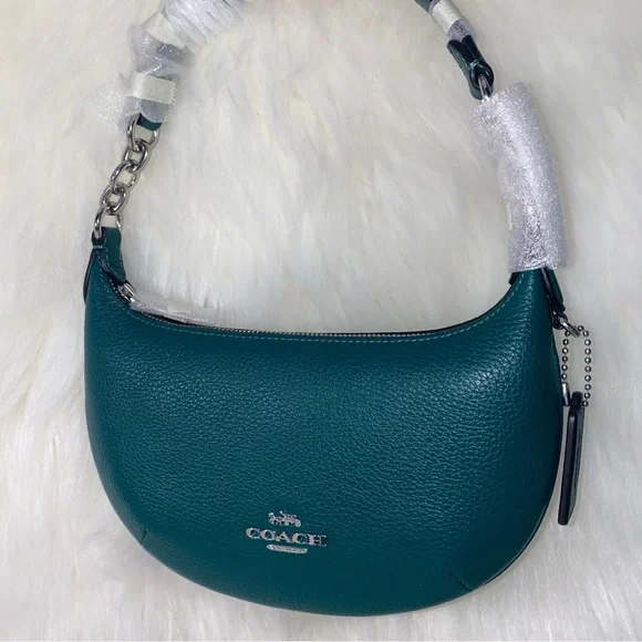 Coach - Picture 3 of 13